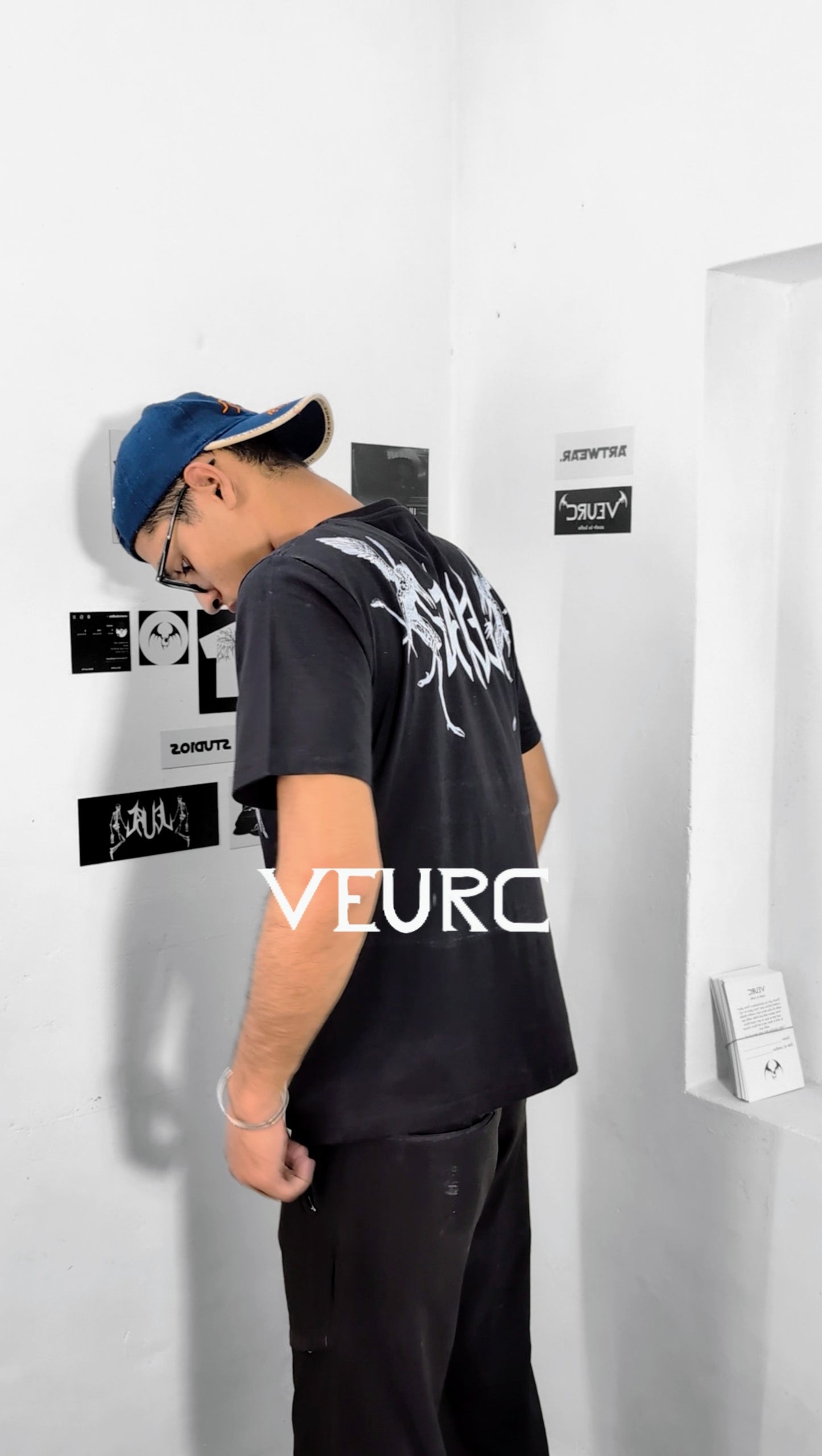 (HALF) VEURC SKULL TEE